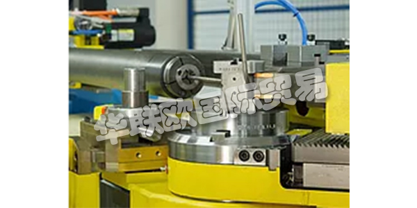 SENIOR-AEROSPACE-ERMETO是流體傳輸組件的領(lǐng)先供應(yīng)商,其產(chǎn)品質(zhì)量得到認(rèn)可。    Ermeto存在于不同的細(xì)分市場:航空航天,海運,國防和各種行業(yè)。