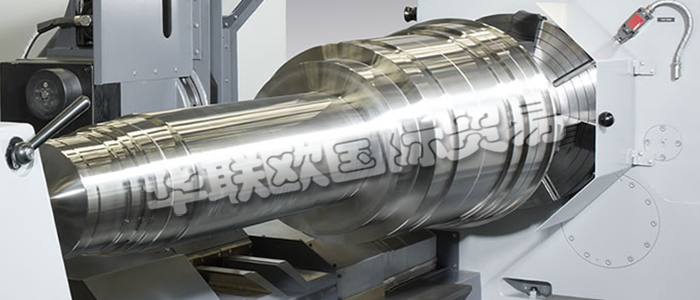 HERKULES車床是集100多年的機床制造經驗、可靠性及應用考量與最先進技術相結合的結果。HERKULES提供各種加工直徑和重量的重型車床,可完成工件直徑從幾厘米,重量幾公斤到直徑3米,重量400噸的加工任務。HERKULES可提供各種范圍的輥環高精度車削和修磨的解決方案。